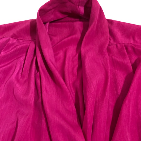 Chic Women's Blouse - Rich Magenta - Picture 6 of 8
